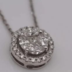 Collier BLANCHE en Or Blanc et Diamants
