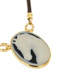 Collier camée