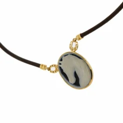 Collier camée
