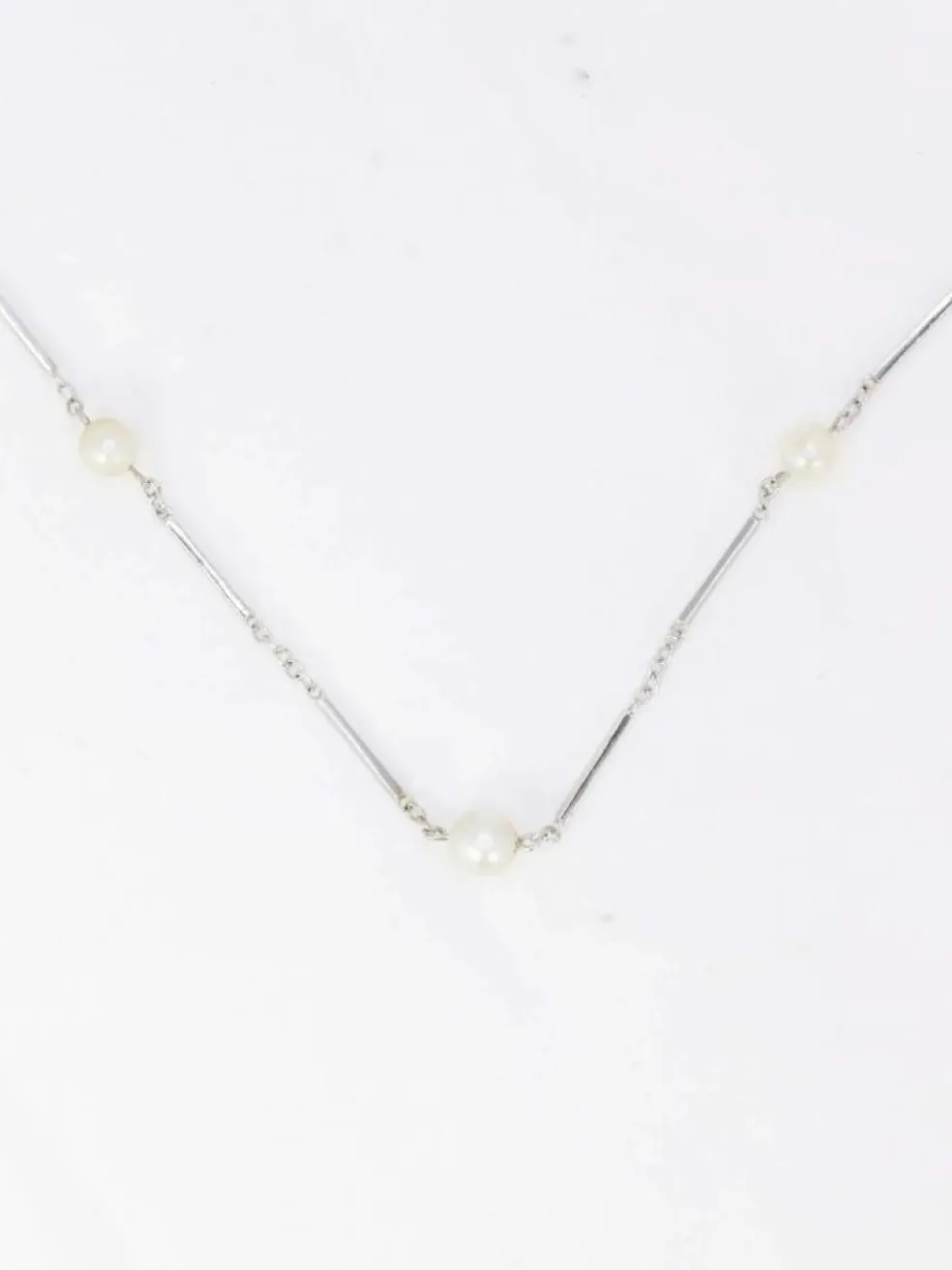 Collier chaîne vintage or blanc perles