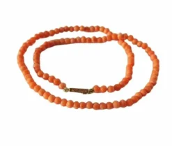 Collier choker 19e siècle corail or rose