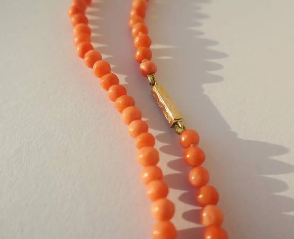 Collier choker 19e siècle corail or rose