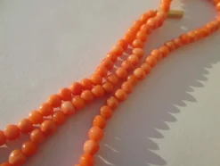 Collier choker 19e siècle corail or rose
