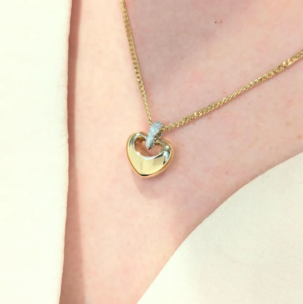 Collier coeur en or jaune et diamants