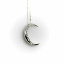 Collier croissant de lune en or blanc 18 carats