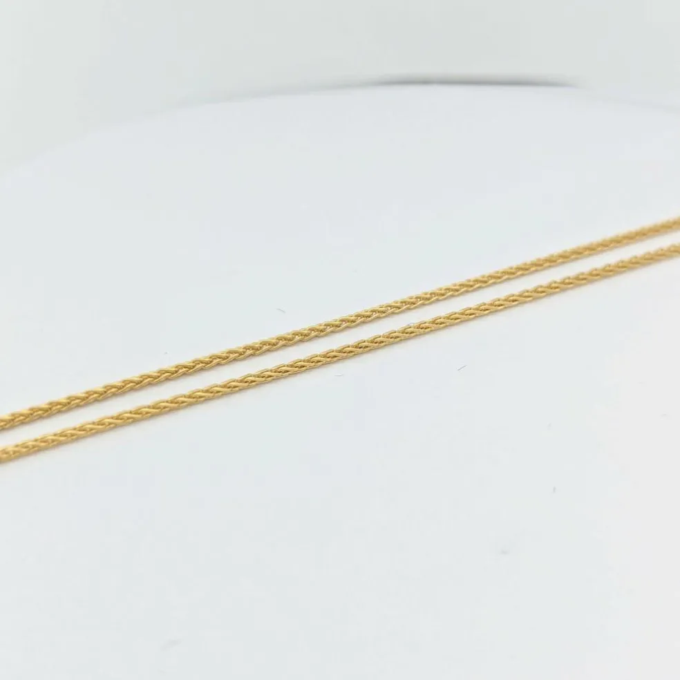 Collier cœur en or jaune et diamants