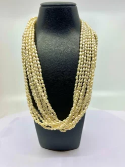 Collier de 10 rangs de perles de culture BIWA, fermoir en or 18 carats émaillé