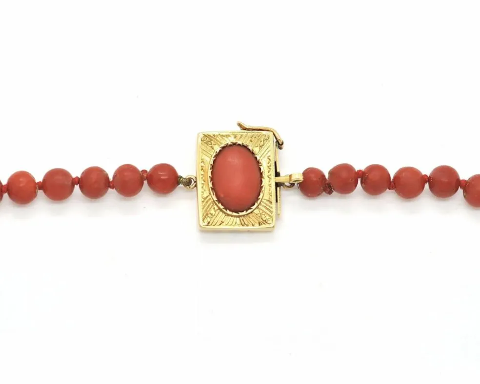 Collier de corail rouge de Sardaigne