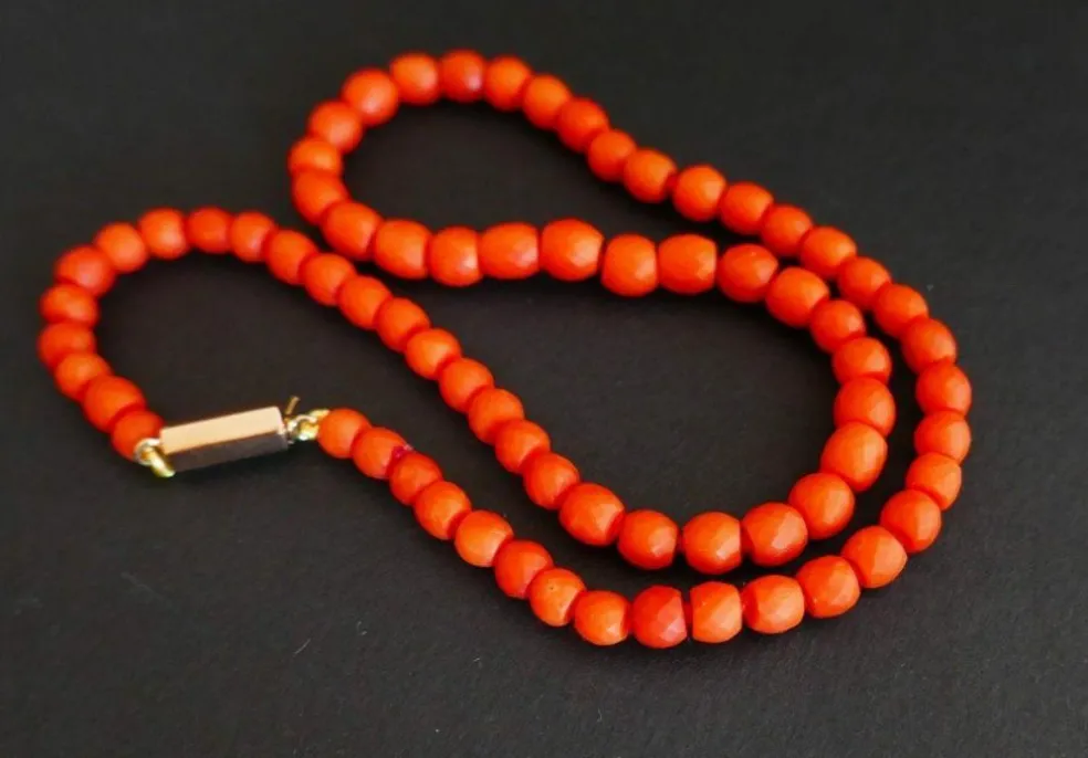 Collier De Perles De Corail Ancien Facettées, Fermoir Or