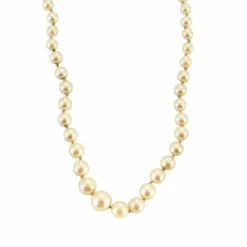 Collier de Perles de culture blanches avec fermoir or jaune