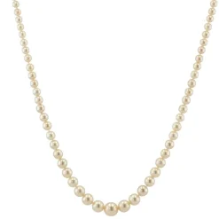 Collier de perles en chute et son fermoir diamants