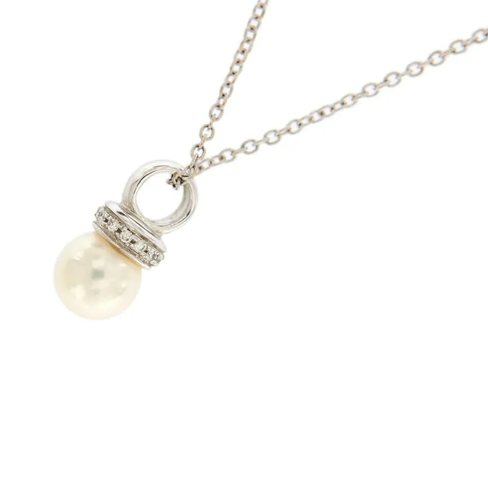 Collier de perles et de diamants