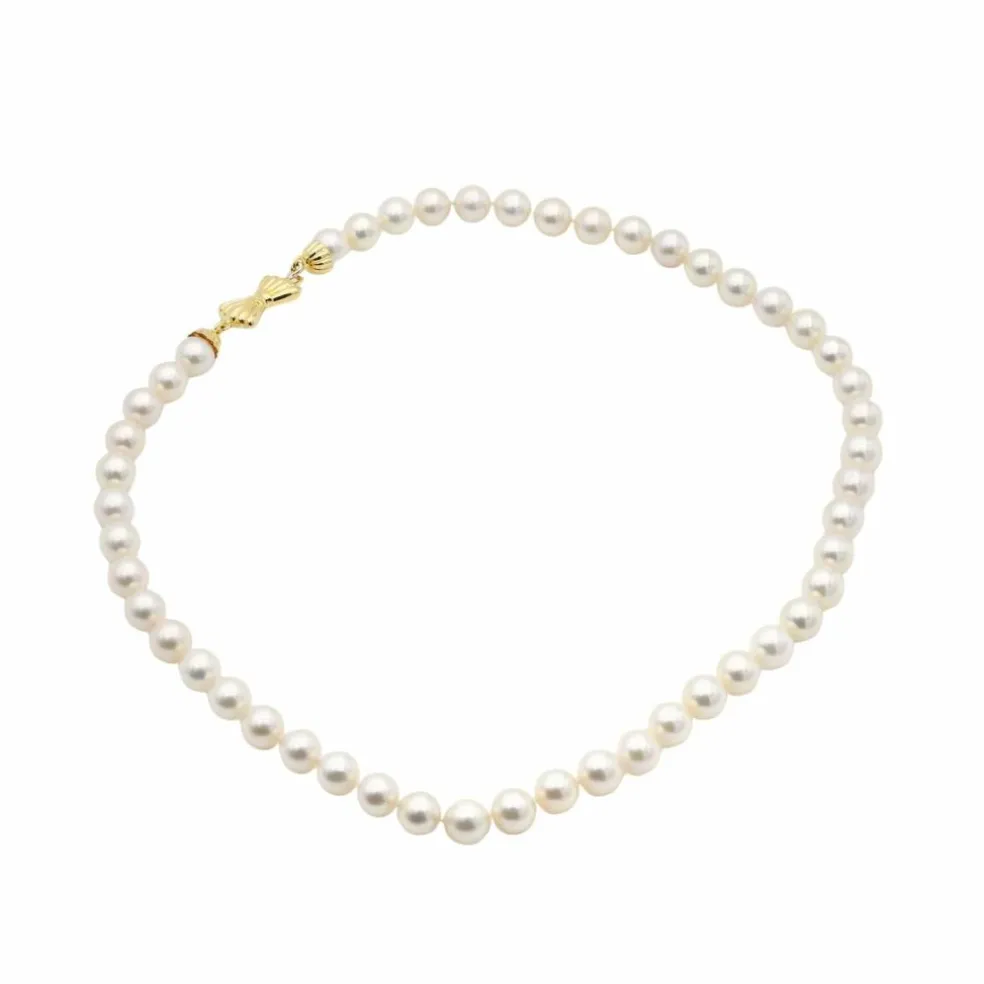 Collier de perles japonaises avec fermoir en or jaune