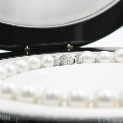 Collier de perles Mikimoto