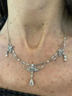 Collier de perles naturelles édouardiennes en diamants en platine