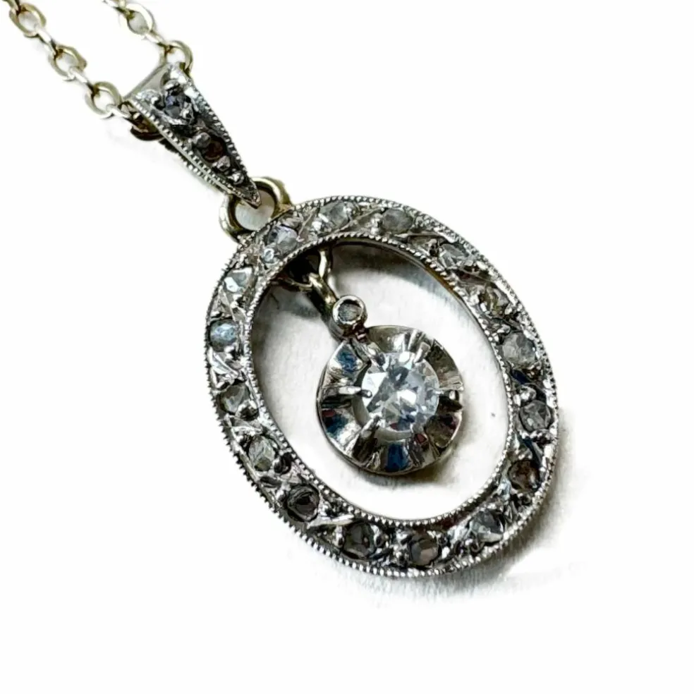 Collier diamant en pampille