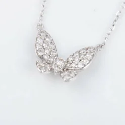 Collier diamant papillon