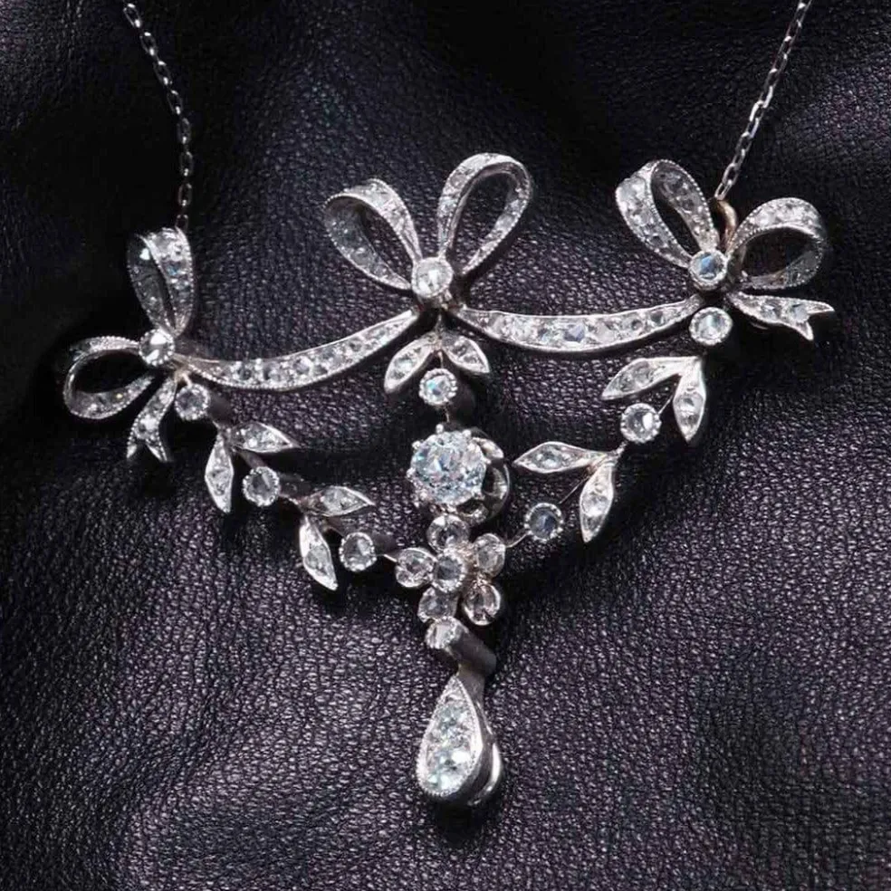 Collier diamants
