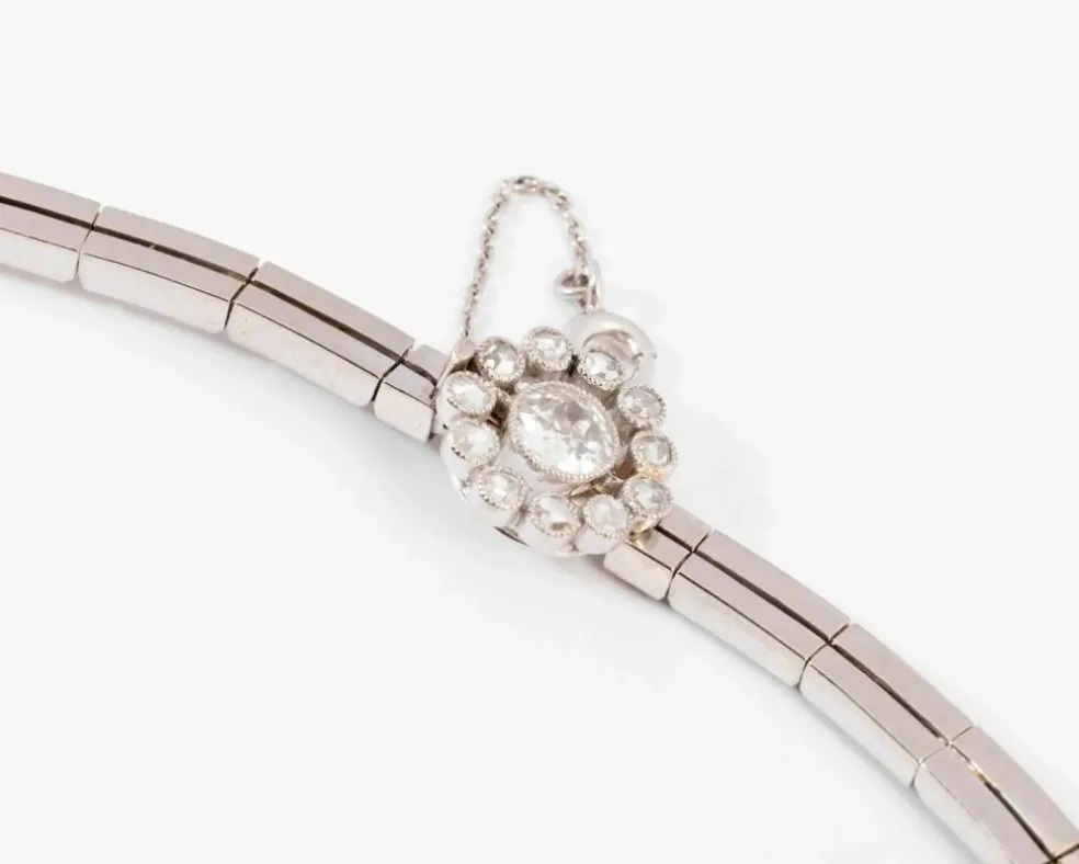collier diamants et or gris années 1960