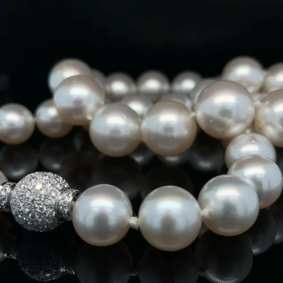 Collier Diamants Perles blanches d'Australie