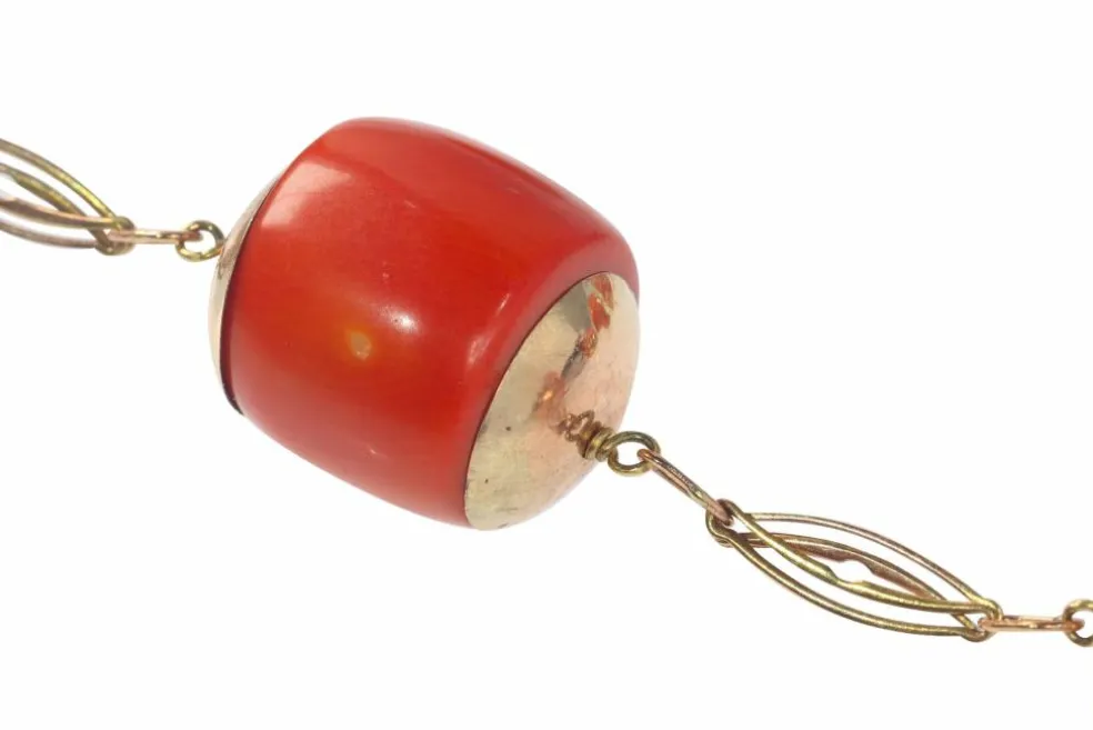 Collier double rang avec perles de corail