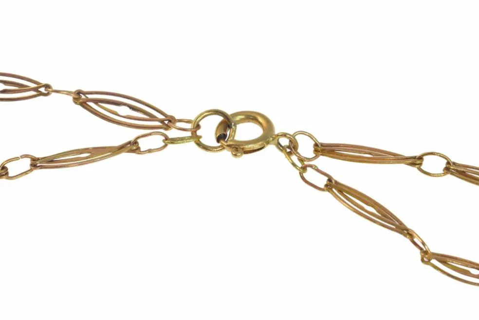 Collier double rang avec perles de corail
