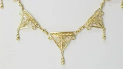 Collier draperie du XIXe siècle en or jaune