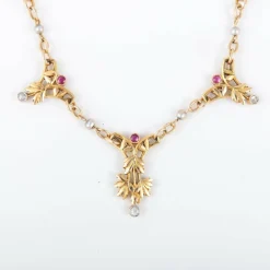Collier Draperie Rubis Diamants