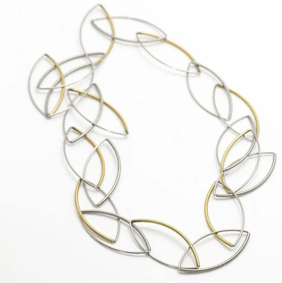 Collier du designer allemand CARL DAU