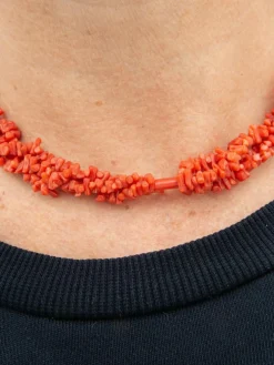Collier en Corail, Fermoir Or Jaune