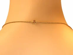 Collier en or avec émail
