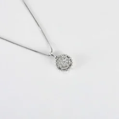 Collier en Or Blanc & diamants