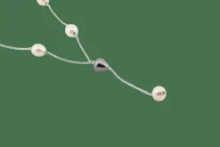 Collier en or blanc avec perles blanches et grises