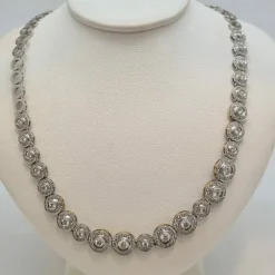 Collier en Or blanc, diamants