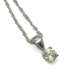 Collier en or blanc et diamant 0,48 ct