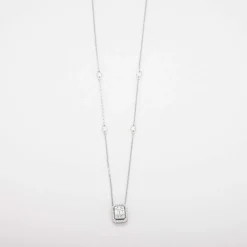 Collier en or blanc et diamants