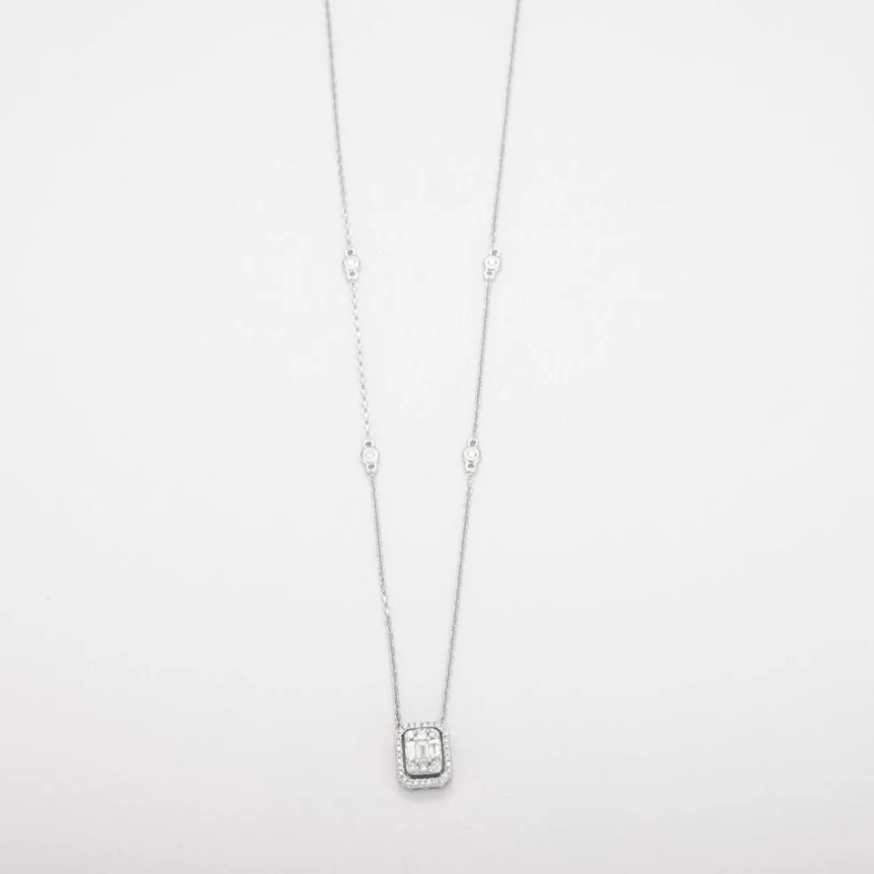 Collier en or blanc et diamants