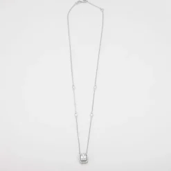 Collier en or blanc et diamants