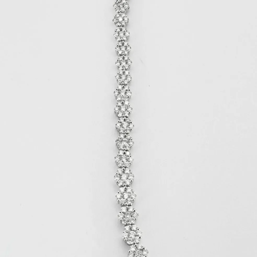 Collier en or blanc et diamants