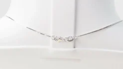 Collier en or blanc et diamants