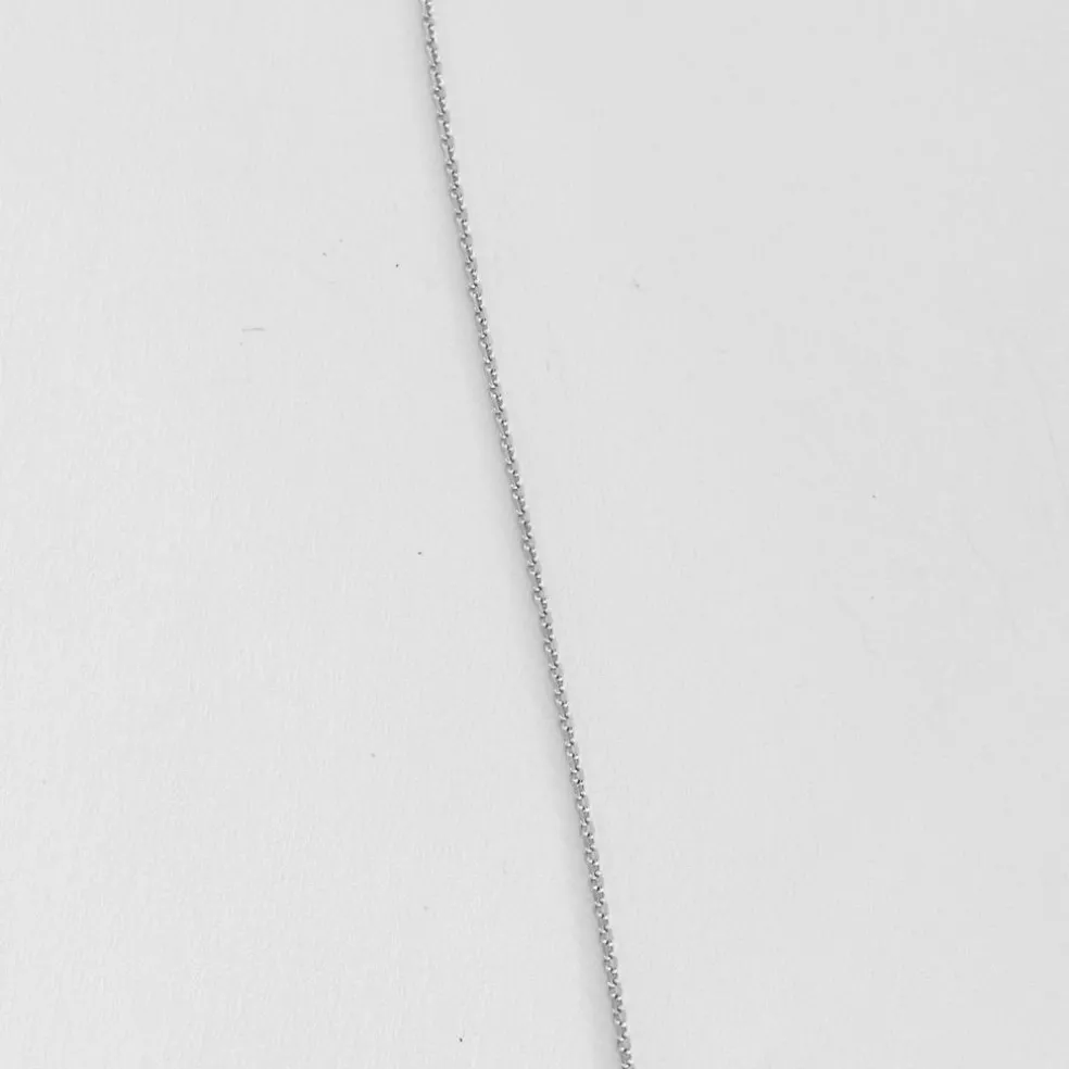 Collier en or blanc et pendentif diamant