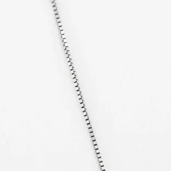 Collier en or gris et pendentifs en diamants