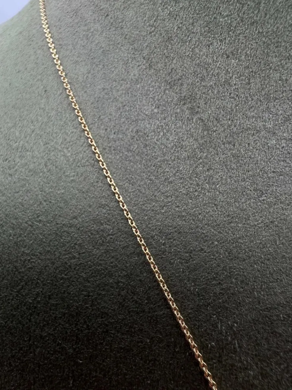Collier en or jaune 18 carats avec citrine mandarine et diamant