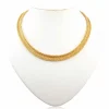 Collier en or jaune à maille texturée