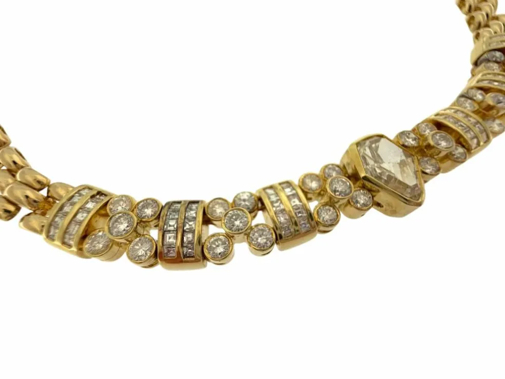 Collier en or jaune certifié HRD avec 5,00 carats de diamants naturel