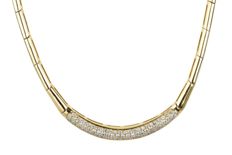 Collier en or jaune diamants