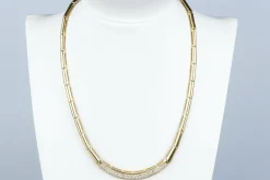 Collier en or jaune diamants