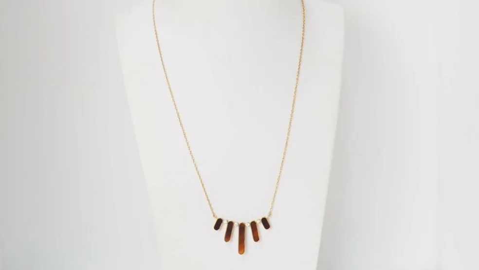 Collier en Or jaune, diamants