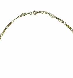 Collier en or jaune filigrané rubis