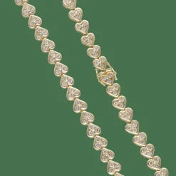 Collier en or jaune 18K avec 7,20 ct de diamants brillants sur motifs cœurs – 42 cm